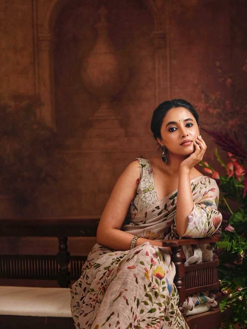 https://newstamil-tv.s3.ap-south-1.amazonaws.com/1749314044125-avalmugam%283%29.jpg