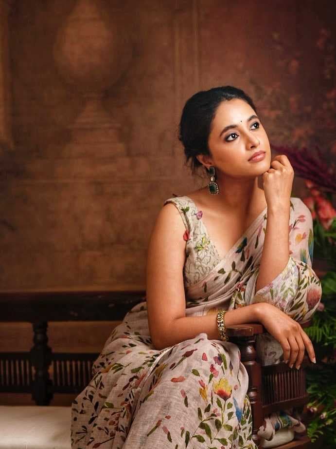 https://newstamil-tv.s3.ap-south-1.amazonaws.com/1749314059913-avalmugam%285%29.jpg