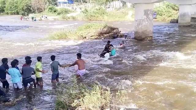 Mullaperiyar river