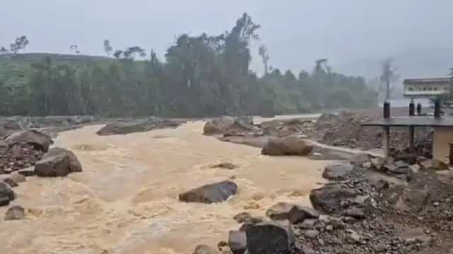 Punnambuzha River