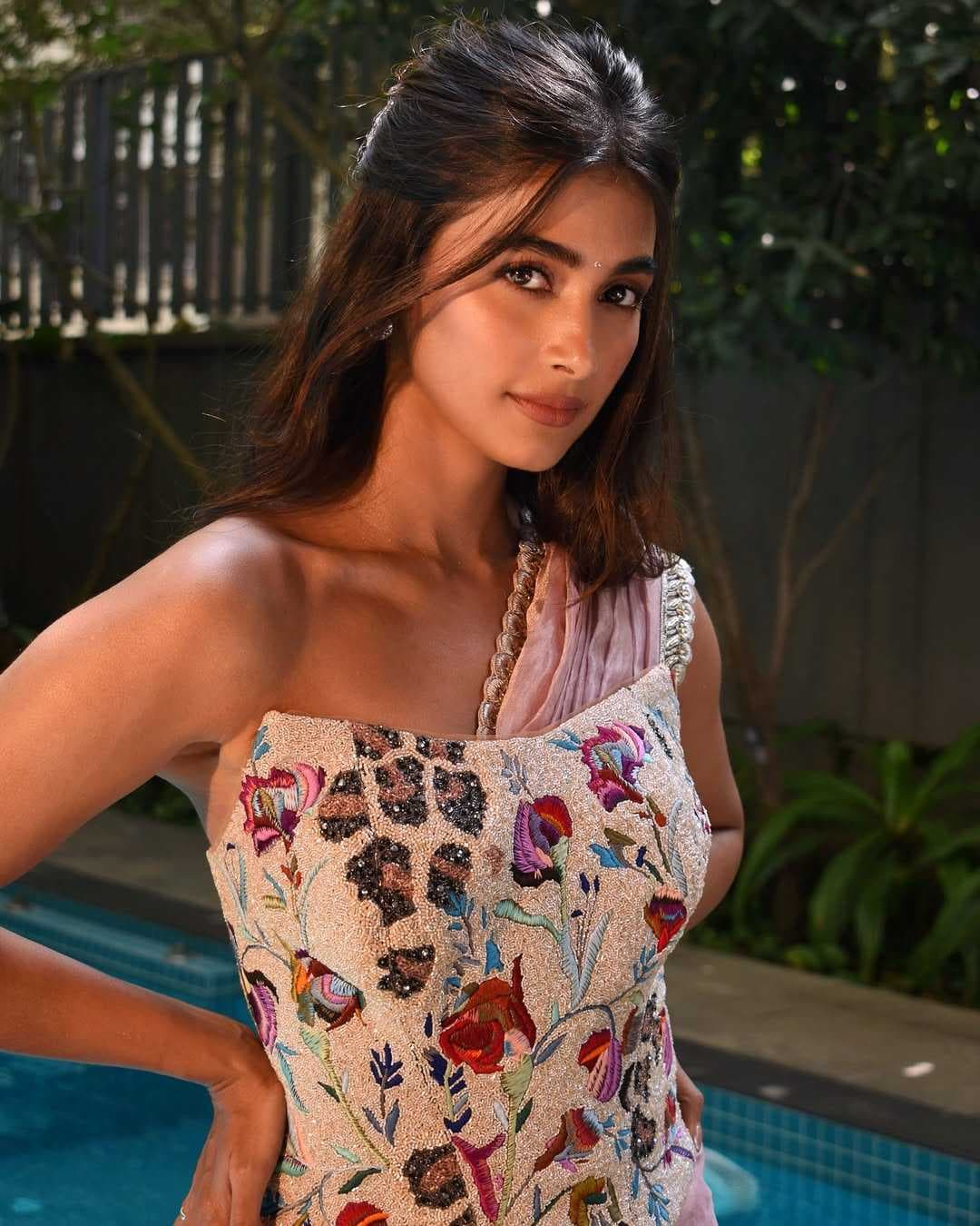 https://newstamil-tv.s3.ap-south-1.amazonaws.com/1750233914853-3.jpg