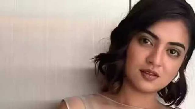Nazriya re entry
