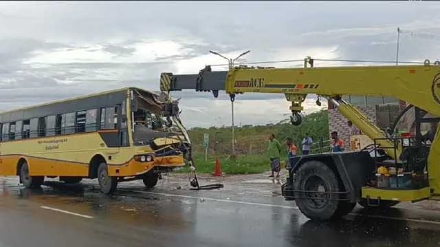 VNR Bus accident