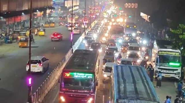 GST Road traffic
