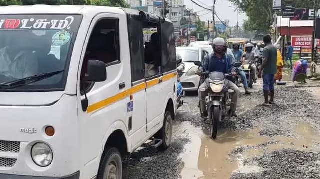 Pallikaranai road damaged