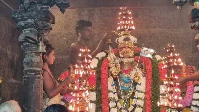 Tenkasi murugan temple