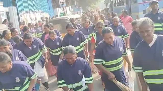 CHN sanitory workers protest