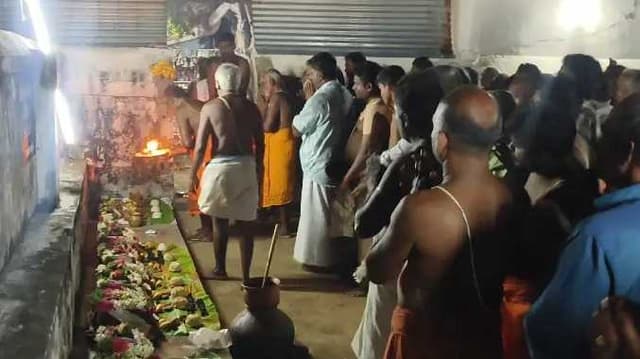 SVG Male only function