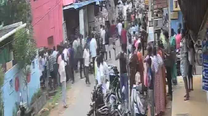 வடமாநில தொழிலாளர்கள்