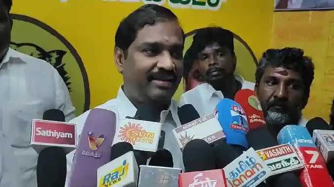 MLA Velmurugan byte