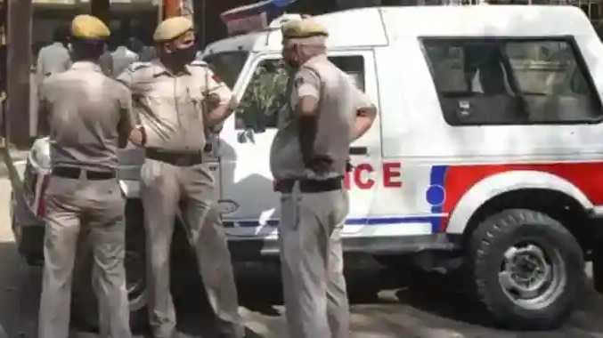 Delhi bomp threats