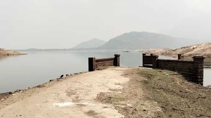 Azhiyar dam