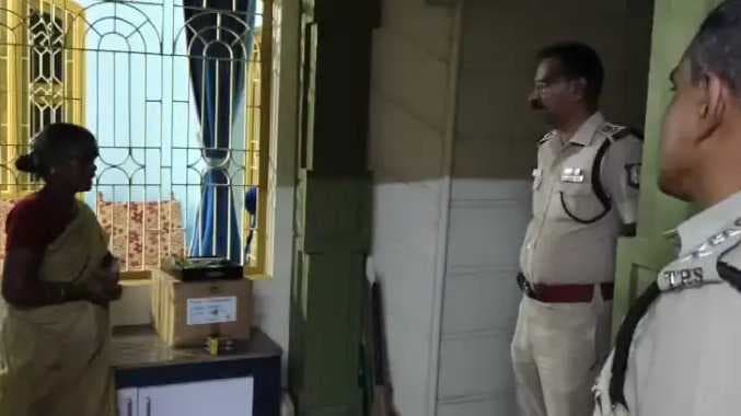 கடலூர் மாவட்ட எஸ்பி ஜெயக்குமார் நேரில் ஆய்வு