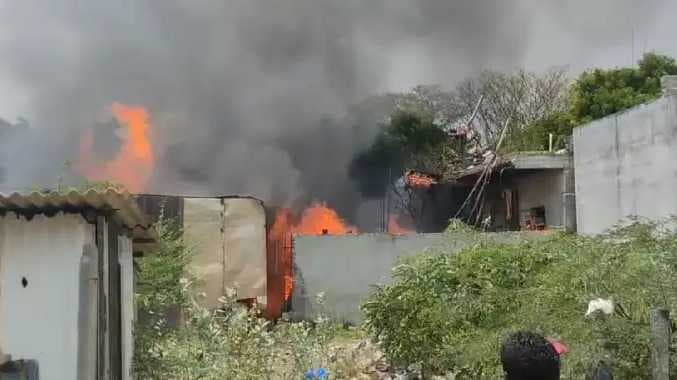 குடோனில் தீவிபத்து